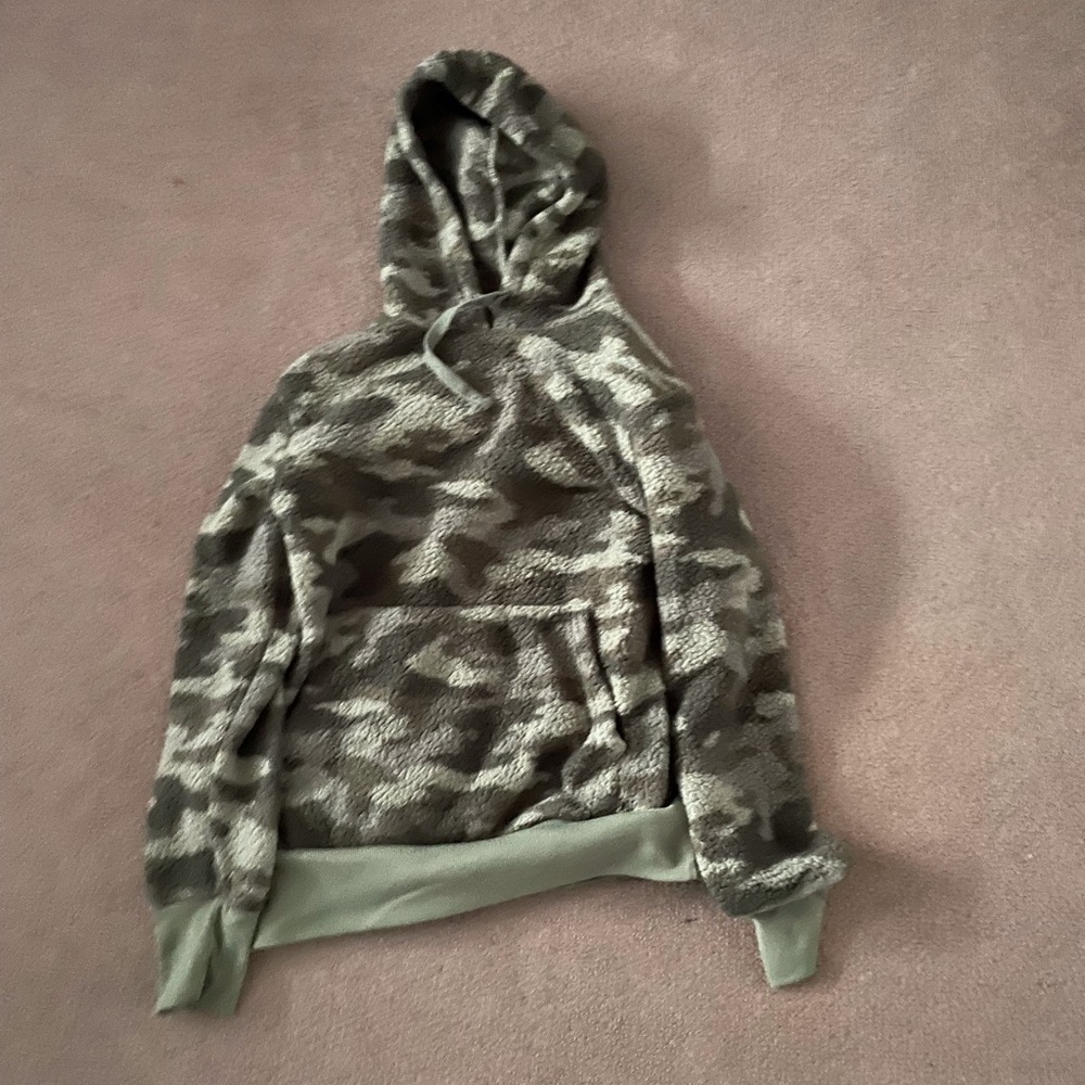 Sherpa camo hoodie